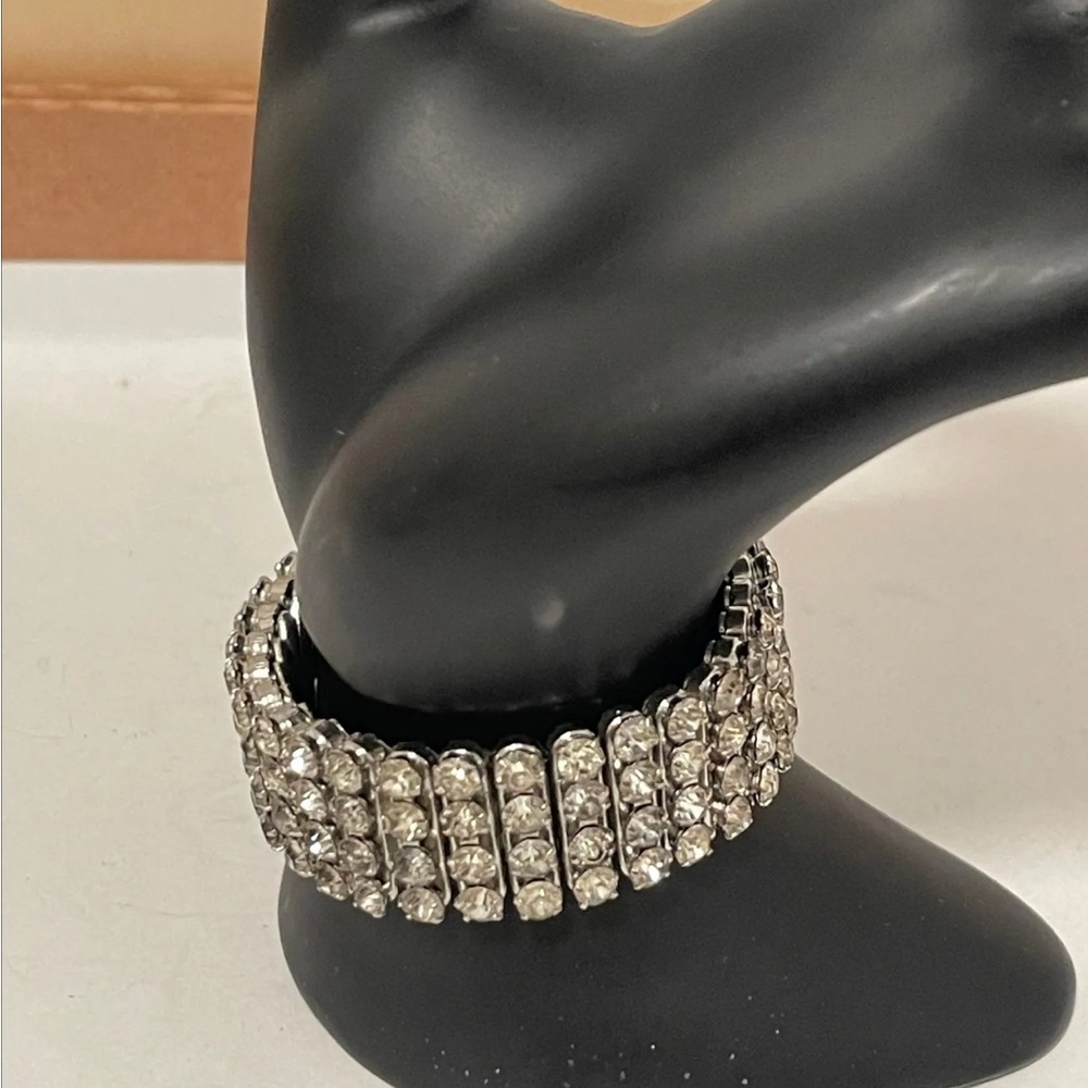 1940's Vintage British Hong Kong Silver Tone Rhinestone Accordion Bracelet